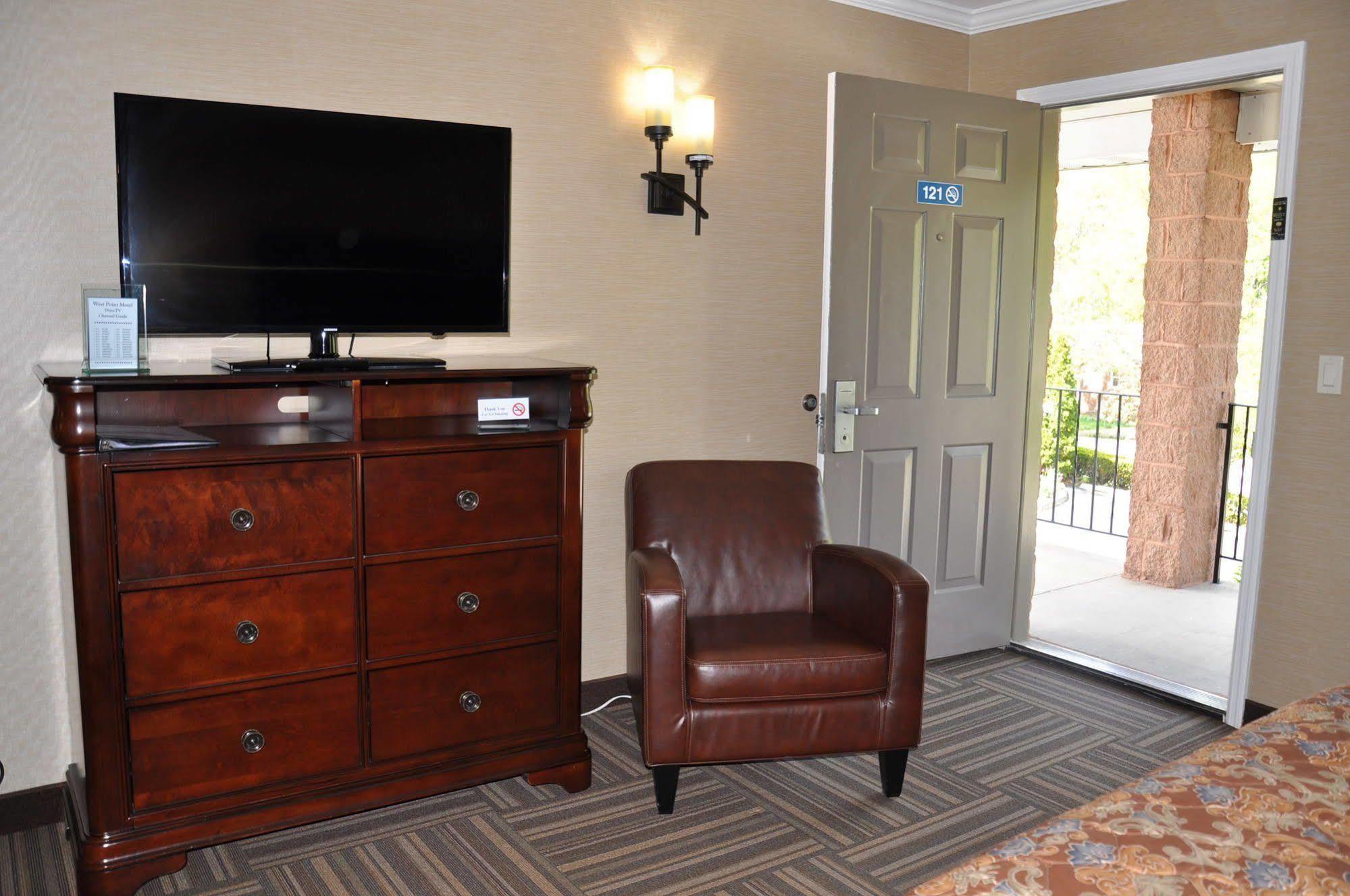 West Point Motel Highland Falls Екстериор снимка
