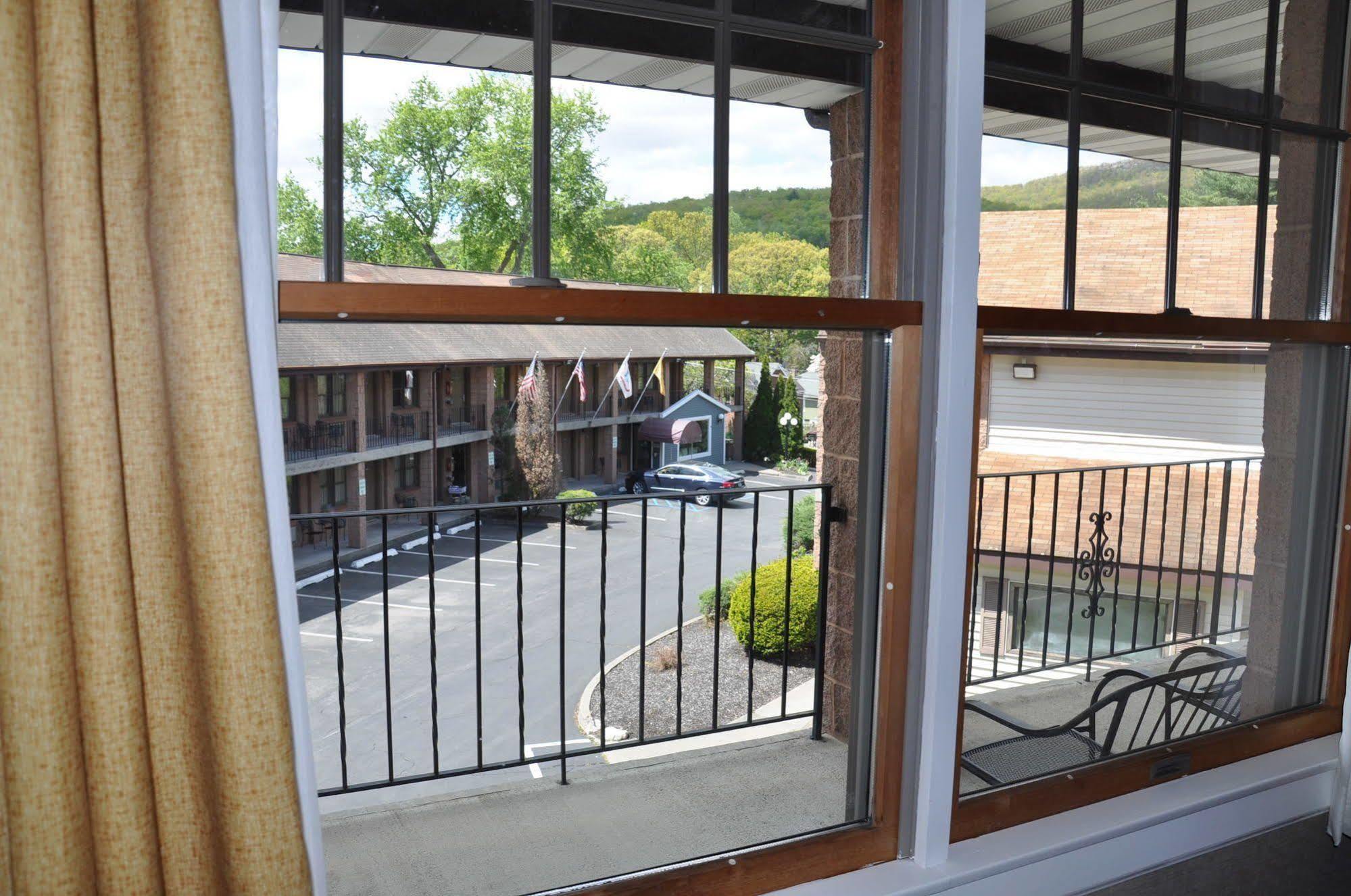 West Point Motel Highland Falls Екстериор снимка